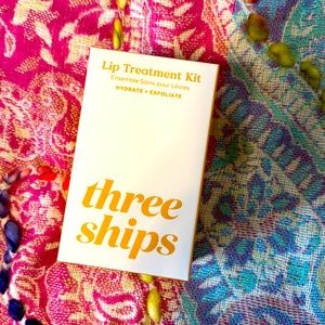 Three ships lip treatment kit